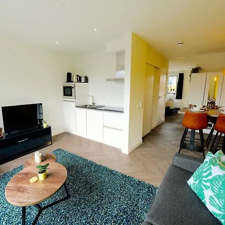 Appartamento Sunny 45m2 Penthouse With Balcony And Terrace - R65c