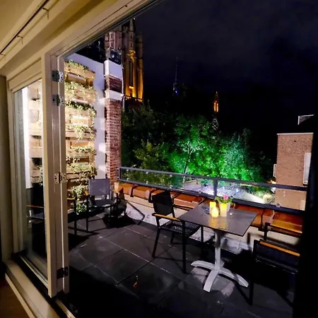 Sunny 45m2 Penthouse With Balcony And Terrace - R65c Eindhoven