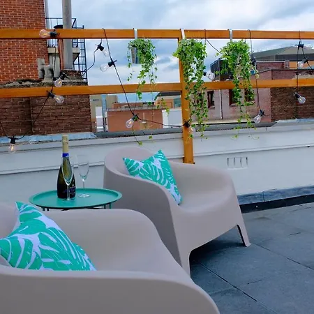Διαμέρισμα Sunny 45m2 Penthouse With Balcony And Terrace - R65c *