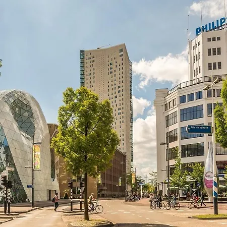 Sunny 45m2 Penthouse With Balcony And Terrace - R65c * Eindhoven