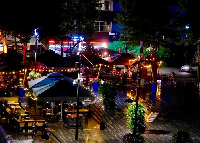 Sunny 45m2 Penthouse With Balcony And Terrace - R65c Appartement *